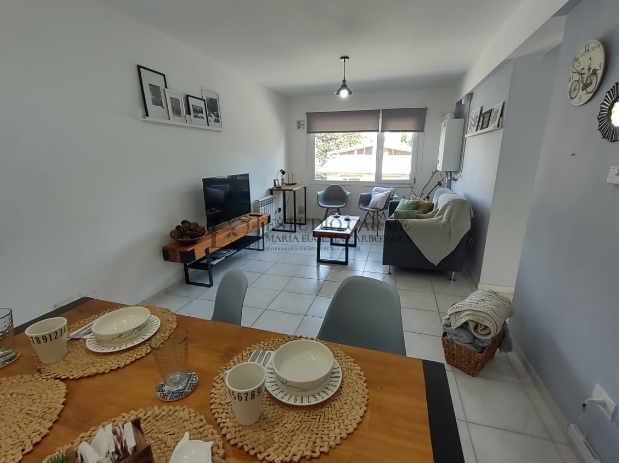 Apto turismo con cochera 3 amb Barrio Belgrano Bariloche departamento en venta amoblado ideal inversion